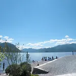 Rustikales Haus In Ruhiger Lage Mit Seesicht By Interhome 度假居 *