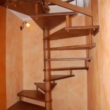 Rustikales Haus In Ruhiger Lage Mit Seesicht By Interhome Prázdninový dům Pianello Del Lario