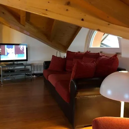 Rustikales Haus In Ruhiger Lage Mit Seesicht By Interhome Prázdninový dům Pianello Del Lario